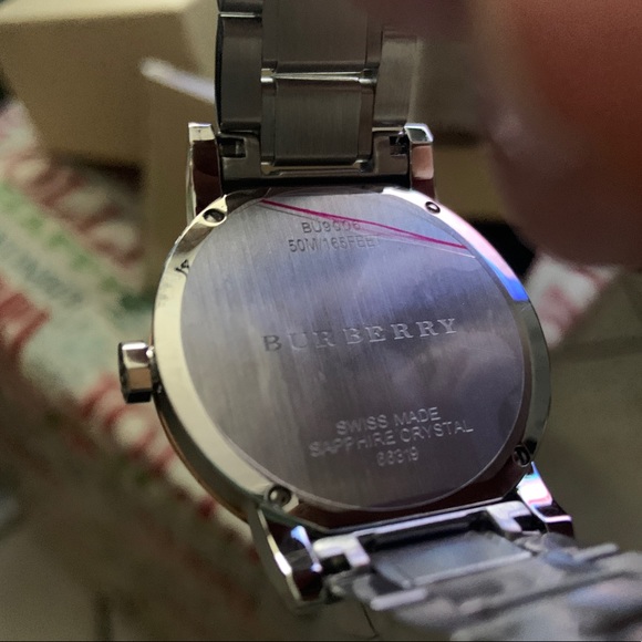 Burberry bu9006 men’s watch two tones 38mm NWT - Picture 4 of 5